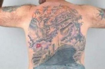 Британец вытатуировал историю гибели "Титаника" у себя на спине