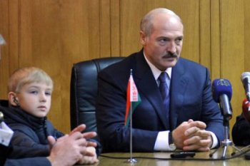 Лукашенко прилетел в Украину вместе с 9-летним сыном - СМИ