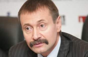 Черновицкий губернатор Папиев написал заявление об отставке