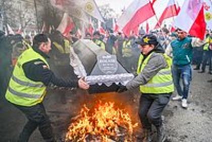 «Наши фермеры в отчаянии» Почему Польшу охватили массовые протесты и как они связаны с боевыми действиями на Украине?