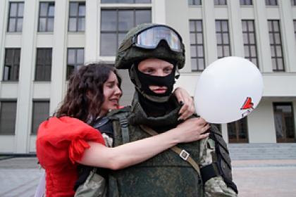 «Лукашенко нас сильно недооценил» Как женщины в Белоруссии стали мощной силой протестного движения