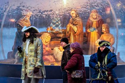 «Просто так отменить их было нельзя» Как россиян заставили забыть старые праздники и полюбить новые