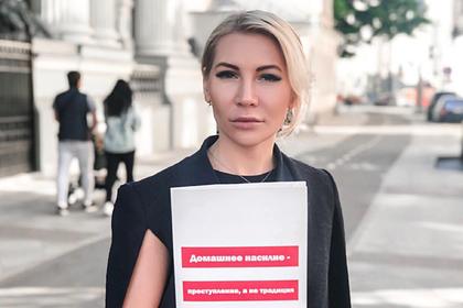 Алёна Попова