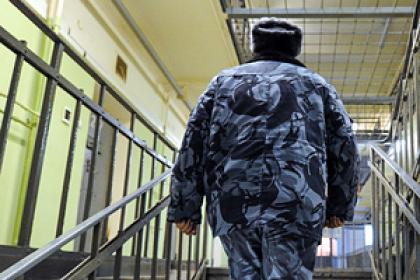 Из изолятора в подмосковной Истре сбежали пятеро заключенных. Беглецы воспользовались гаечным ключом и халатностью охраны