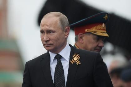 Владимир Путин на Параде Победы