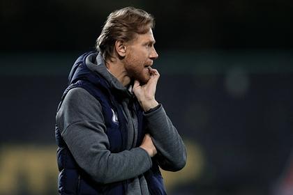 Валерий Карпин