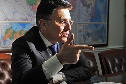Александр Жаров
