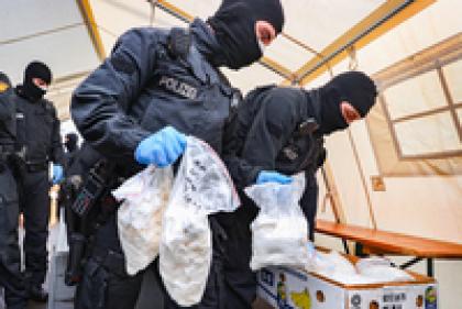 Крупнейший в мире магазин наркотиков закрыт. Что стоит за отключением «Гидры» и как теперь без нее живет даркнет?