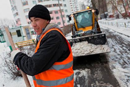 Шесть мифов о мигрантах в Москве Роль мигрантов на рынке труда и организация работы с ними давно порождает большое число мифов