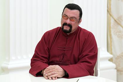 Стивен Сигал