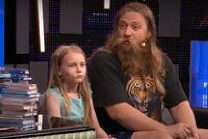 «Могут сломать судьбу ребенка» В чем опасность «эксперимента» над 9-летней Тепляковой в МГУ и кем в прошлом был ее отец?