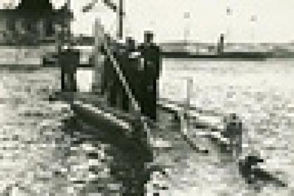Первая русская подводная лодка «Дельфин». 1903 год