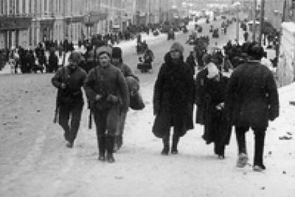 «У тех лезли на лоб глаза, подгибались коленки» Как Красная армия разбила войска белых и захватила их столицу