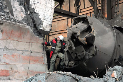 Устранение последствий взрыва в шахте, 2010 год