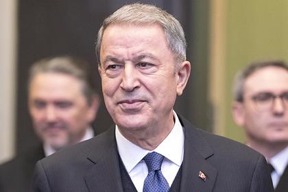 Хулуси Акар