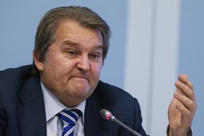Михаил Емельянов