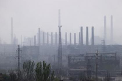 Около 300 бойцов ВСУ вышли с «Азовстали» в Мариуполе 
