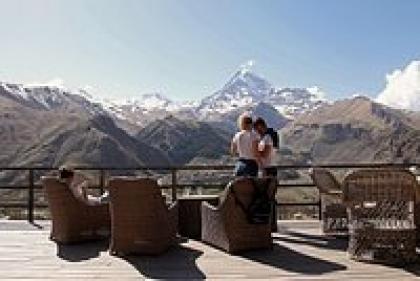 «Цены взлетели до небес» Россияне снова могут полететь в Грузию. Как изменилась страна за 4 года?