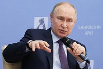 «Со всех сторон душат». Путин назвал экономику России первой в Европе и объяснил, почему подорожали яйца 