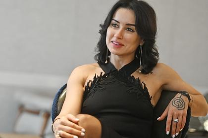 Тина Канделаки