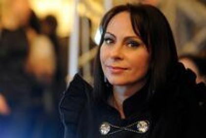 Марина Хлебникова впала в кому после пожара в квартире. У певицы ожоги 50 процентов тела, она находится в реанимации