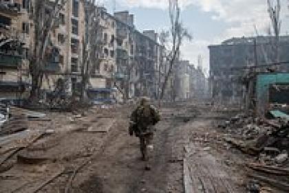 «Будто не врага уничтожали, а саму жизнь» Год назад закончились бои за Мариуполь. О чем не могут забыть участники штурма?