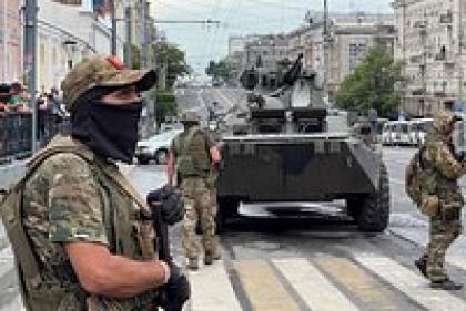 Мятеж Пригожина в Ростове-на-Дону, военные и танки на улицах. Что происходило в городе, который захватила ЧВК «Вагнер»