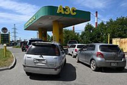 Россия оказалась на грани топливного кризиса. Что происходит с ценами на бензин? 