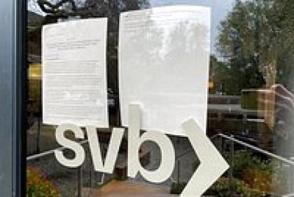 США предупредили об угрозе краха экономики из-за банкротства SVB 