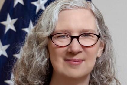 Генконсул США Эмми Сторроу