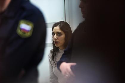 Наама Иссахар