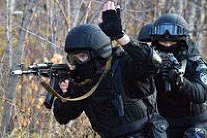Тысячи контрабандистов прорываются через границу с Казахстаном. Что они везут в Россию?