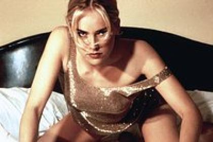 Кома, борьба за сына и осознанное одиночество. Как сложились жизнь и карьера Шэрон Стоун после инсульта в 43 года?