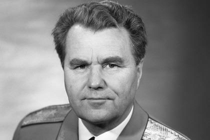 Владимир Шаталов