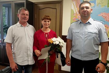 Анастасия Вытова (в центре)