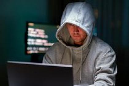 Украинские спецслужбы обманывают россиян и толкают их на преступления. Как изменится их тактика в 2024 году?