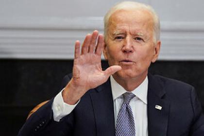 Байден предложил Путину встретиться О чем говорили президенты США и России впервые после обострения в Донбассе