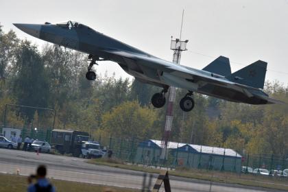 Международный авиационно-космический салона «МАКС-2015». Истребитель Т-50