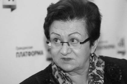 Екатерина Гениева