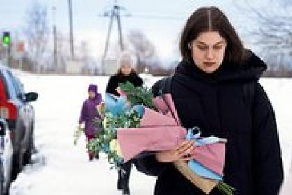 Душевные поздравления для женщин с 8 Марта: в прозе и стихах
