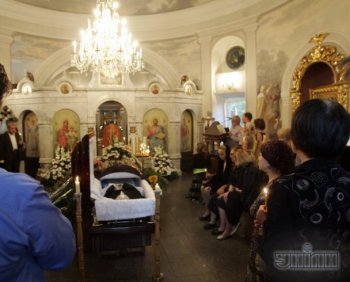 Со Ступкой уже попрощались Янукович и двое его предшественников