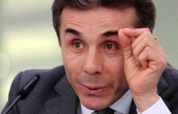 Новая власть Грузии пообещала "правильным поведением" с Россией вернуть Абхазию и Южную Осетию