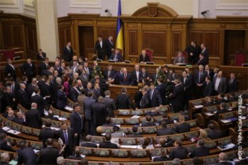 Оппозиции советуют не называть своими победами неудачи большинства