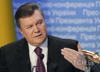 Янукович не услышал критики относительно евроинтеграции Украины на саммите в Братиславе