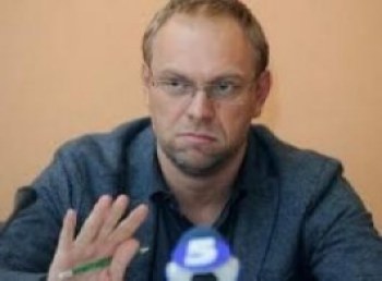 Власенко отрицает причастность к присвоению дома моды Экста