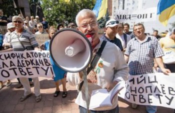 Будем запрещать. Власть и оппозиция хотят ужесточить правила проведения акций протеста