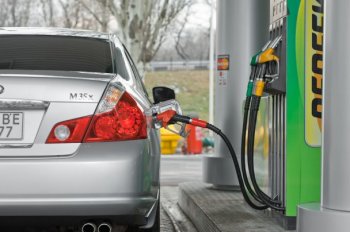 Украинские заправки массово торгуют некачественным бензином