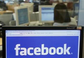 Facebook потягается с корифеем рынка интернет-платежей за финансы пользователей