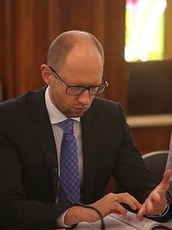 Патрик Кокс и Александр Квасьневский встретились с лидерами оппозиции
