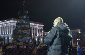 Эта ночь и завтрашний день являются решающими, - Яценюк